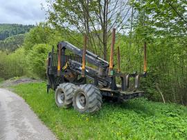 Gozdarski traktor VALTRA T193 | Gozdarski stroji | Stroji za obdelavo lesa | KOMITrade s.r.o.