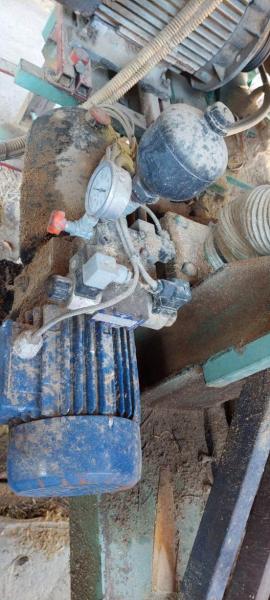 Tračna žaga Rabljeno |  Oprema za žage | Stroji za obdelavo lesa | Gaber d.o.o. 