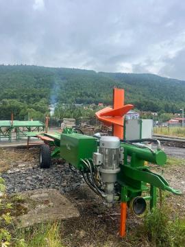 Cepilnik Tark -50  |  Obdelava lesnih odpadkov | Stroji za obdelavo lesa | Drekos Made s.r.o